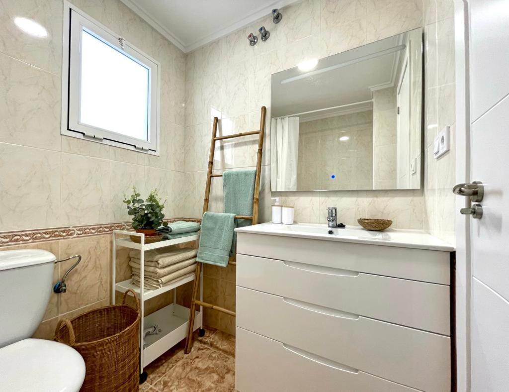 Apartamento Azzurro Apartment Torrevieja Exterior foto